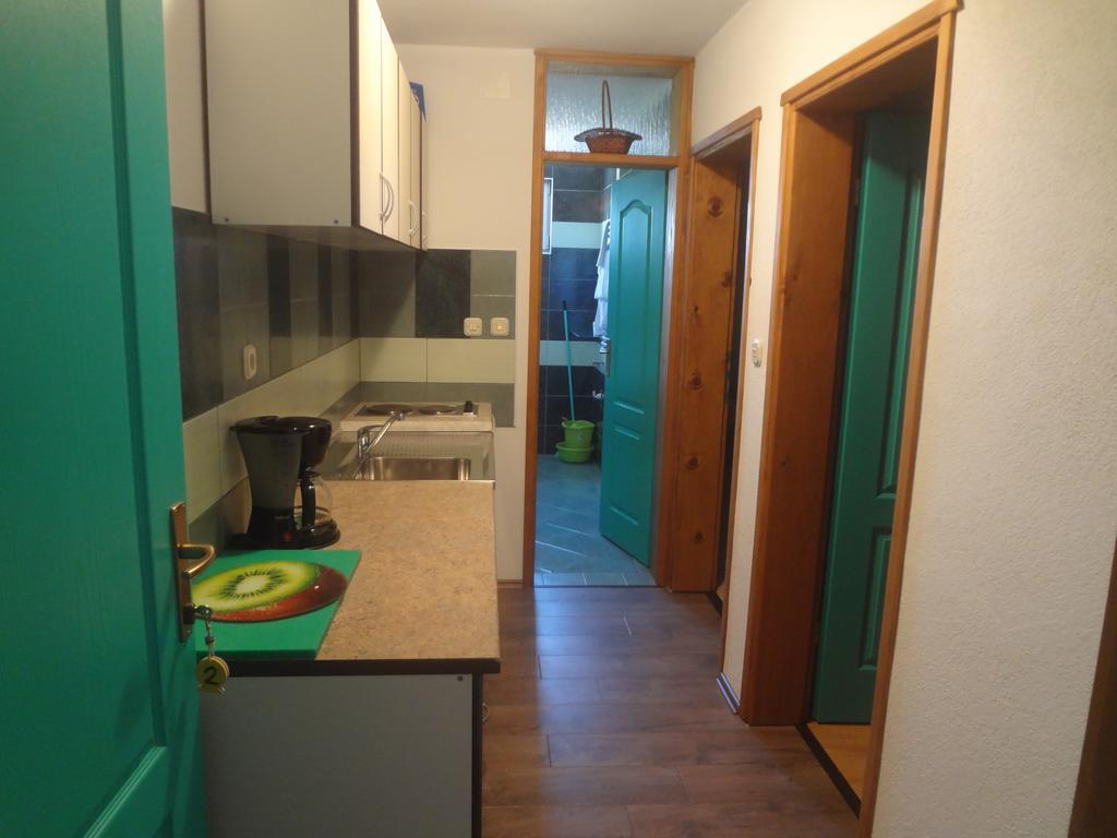 Apartments Zdravac อูมัค ภายนอก รูปภาพ